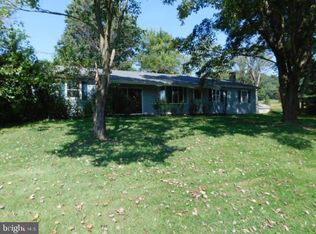 1930 Rake Rd, Mohrsville, PA 19541