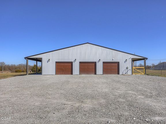 3rd image of 5528 SE Lostine Rd