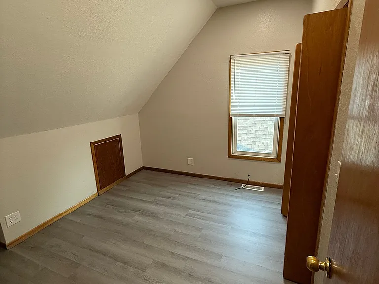 2534 Windsor Ave #2534 — Photo 15