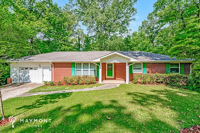 339 Donna Dr