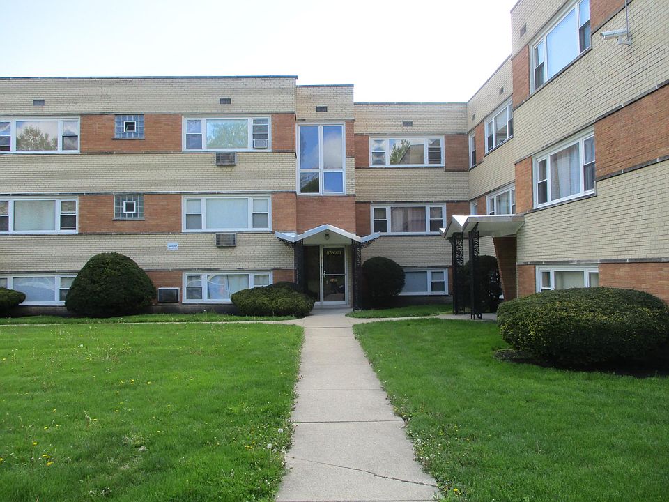 1st image of 8769 S Beverly Ave APT 1