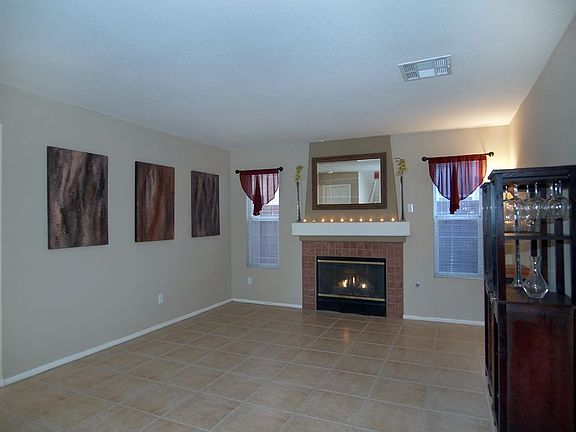 5th image of 9801 Peseo Cresta Ave