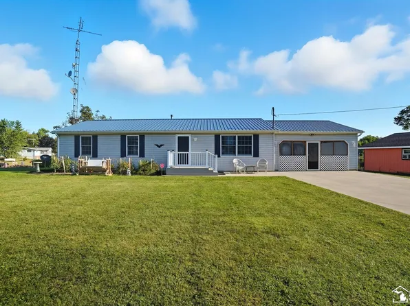 14667 Roberts Ct, Camden, MI 49232