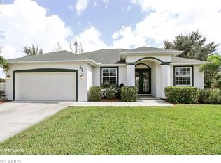 3238 SW 3rd Ln, Cape Coral, FL 33991