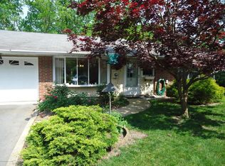 625A Huntington Dr, Lakewood, NJ 08701