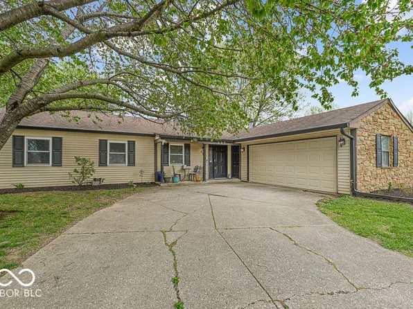 387 Pleasantview Blvd, Greenwood, IN 46142