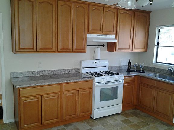 3rd image of 1463 Crespi Dr