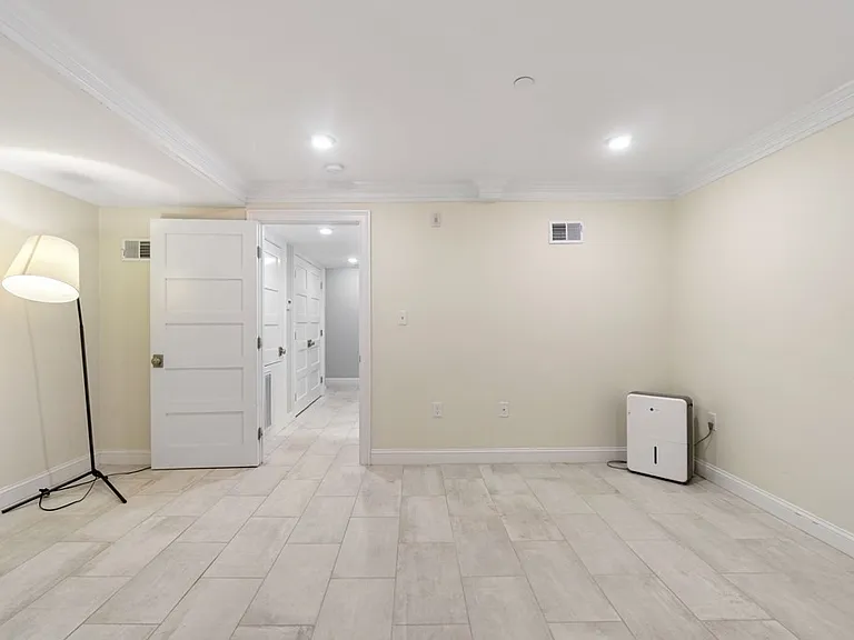 20 Tufts St #20 — Photo 30