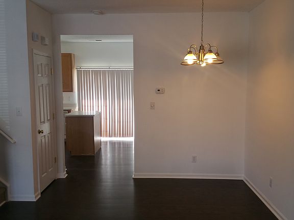 4th image of 2832 Summergrove Ct
