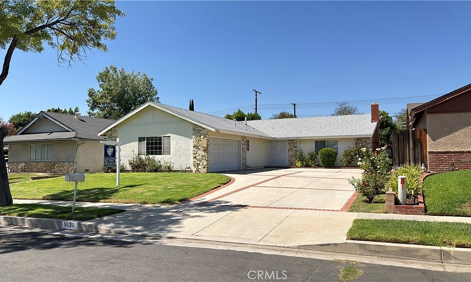 1st image of 9621 Jumilla Ave