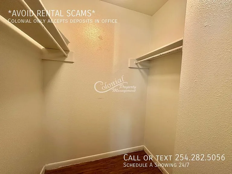 2205 Muroc St #101 — Photo 10