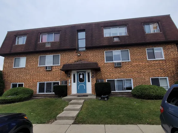 1225 E Woodbury Ln APT 1B, Palatine, IL 60074