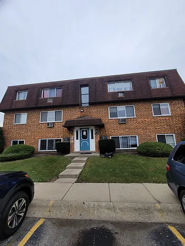 1225 E Woodbury Ln #1B Photo 1 1225 E Woodbury Ln #1B Photo 1