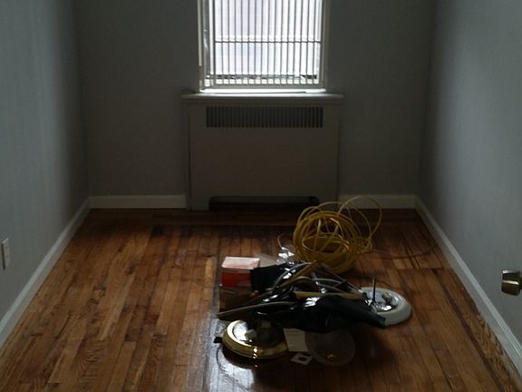 3rd image of 1809 Marmion Ave APT 2
