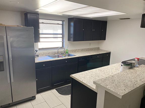 3rd image of 851 Mecca Dr APT C