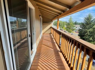 3941 Mason Loop Rd APT C, Tacoma, WA 98409