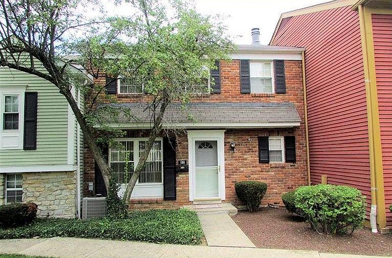 1st image of 111 Applewood Dr #111