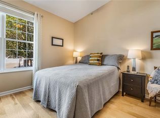 804 Sonie Dr #804, Sewickley, PA 15143