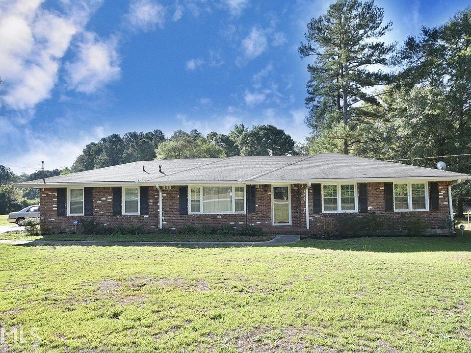 1st image of 2598 Poplar St