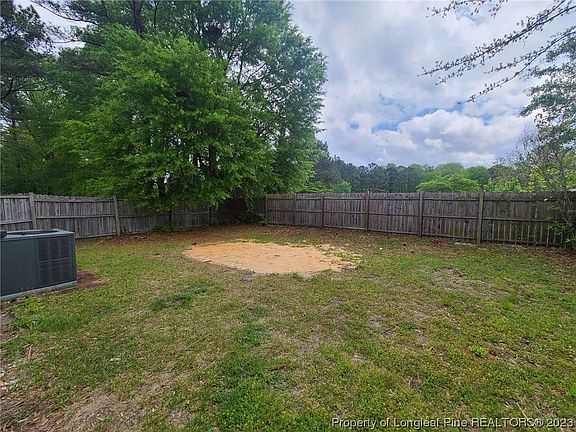 5th image of 1595 Menola Ct