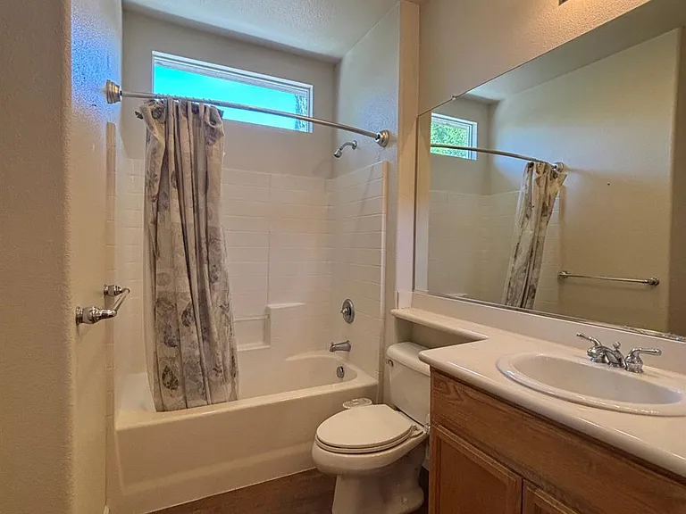 520 Arlington Dr — Photo 21