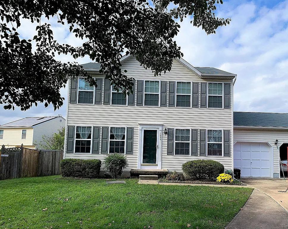 7690 Early Spring Way photo 1