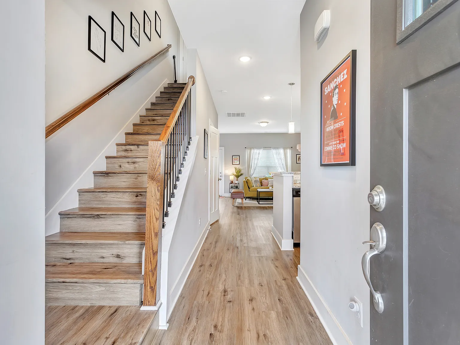 2 bed, 2.5 bath, 1190 sqft, $1,725 — Photo 3