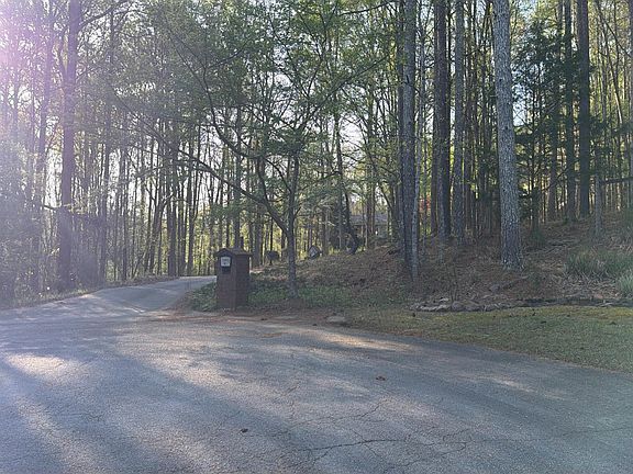 2nd image of 70 Rainey Ridge Dr