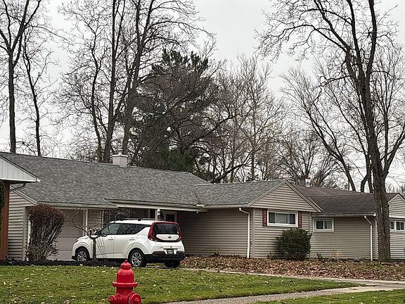 3rd image of 6419 Springwood Rd