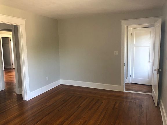 3rd image of 3023 Feltz Ave #2