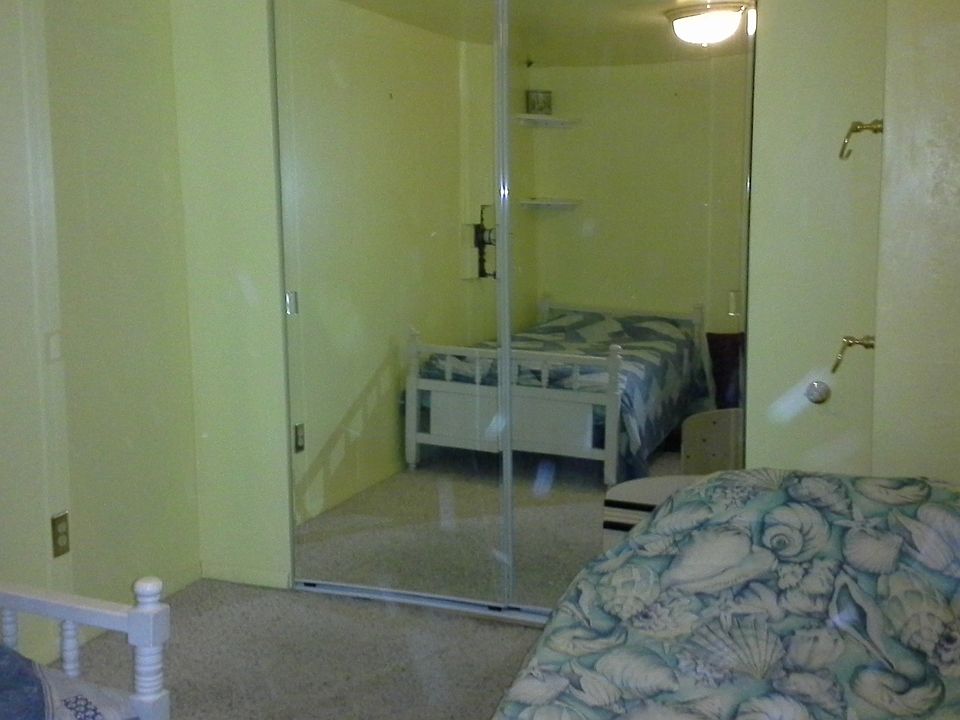 1st image of 443 Coachway Ln