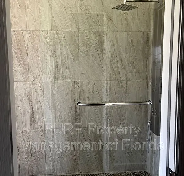 14232 SW 8th Ave — Photo 42