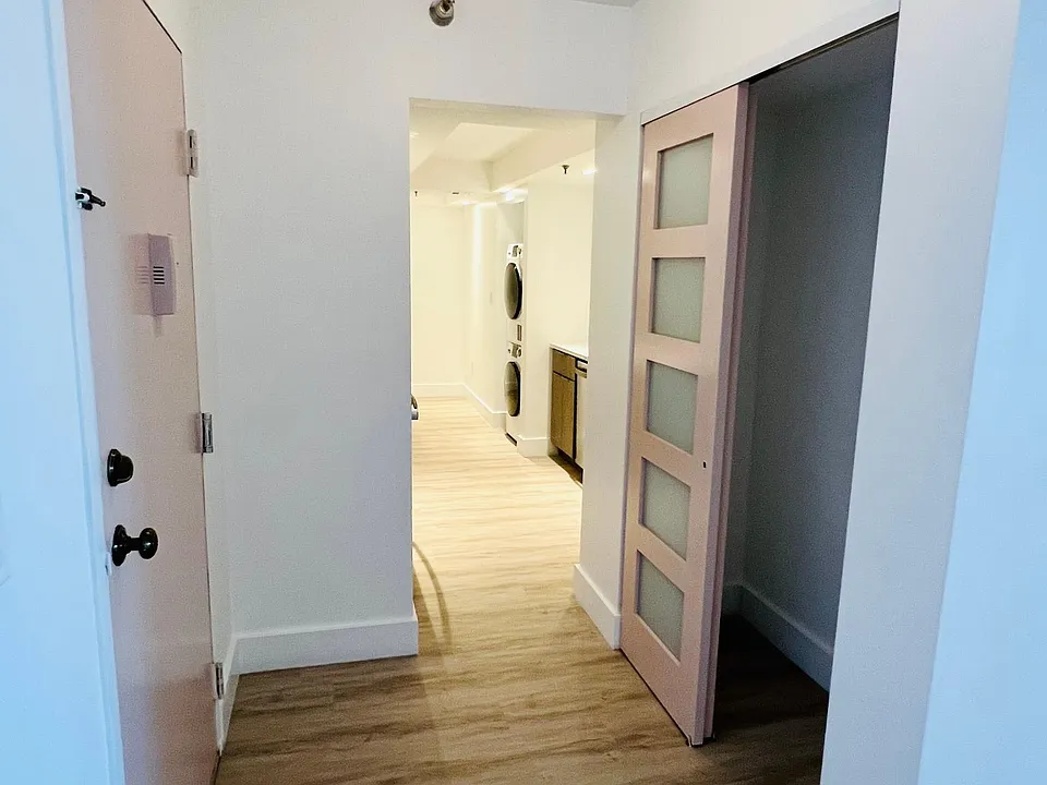 3200 Collins Ave #56