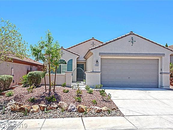 2nd image of 11541 Regal Rock Pl