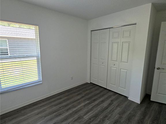 3rd image of 9712 N Country Club Way