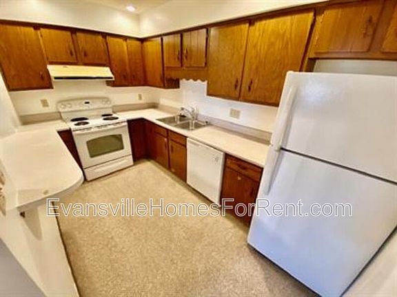 4th image of 2300 W Iowa St #2306