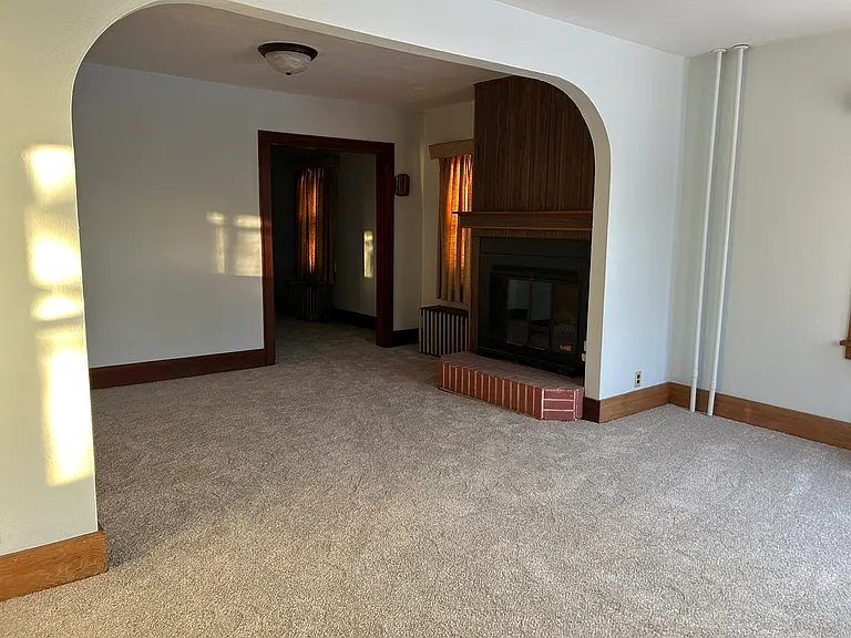 213 S Wilmoth Ave — Photo 6