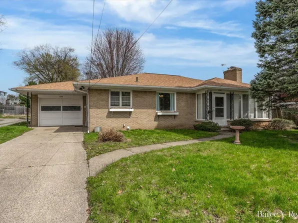 1243 Myrtle St NW, Grand Rapids, MI 49504