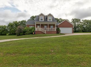 129 Alexandra Jett Ln, Georgetown, KY 40324