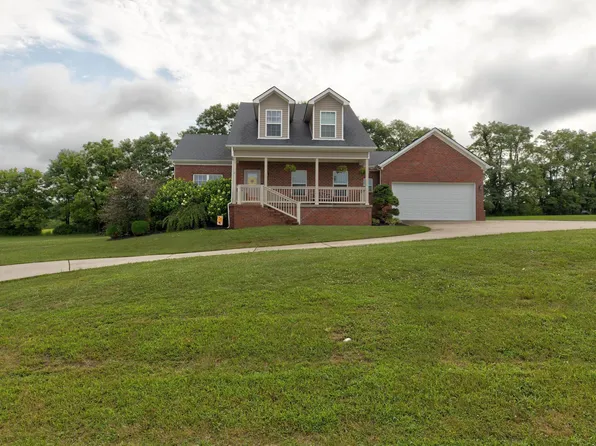 129 Alexandra Jett Ln, Georgetown, KY 40324