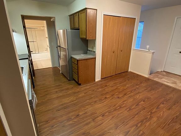 5th image of 54 S Broadway St APT 18