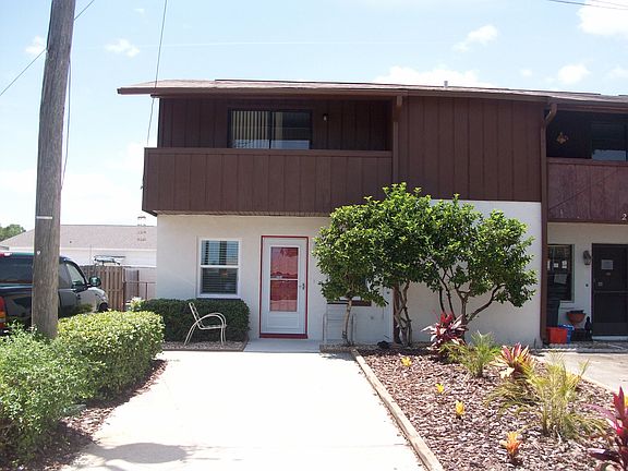 3rd image of 28 Blue Heron Drive