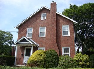 75 Brookdale Ave, Dedham, MA 02026