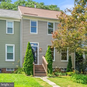 8320 Mauzy Sq, Marshall, VA, 20115