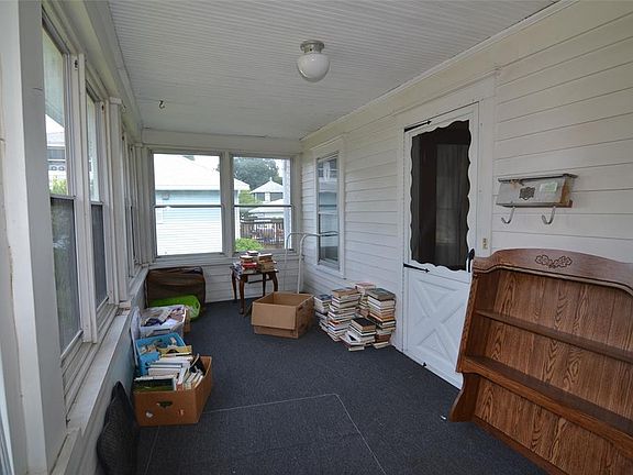 3rd image of 51 Burdick Ave