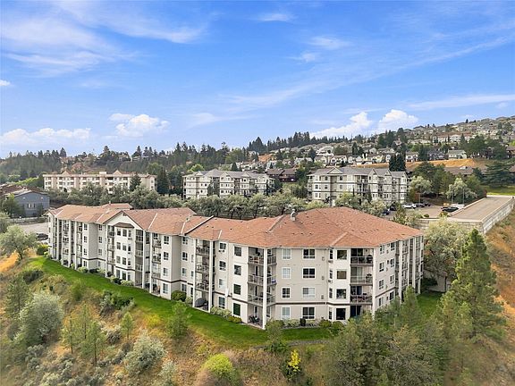 2nd image of 1120 Hugh Allan Dr #214