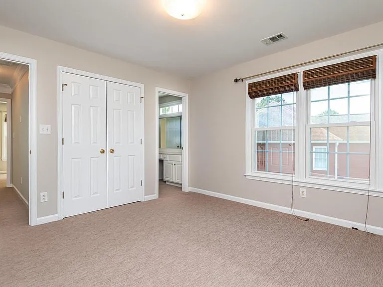 225 Heritage Lake Dr — Photo 53