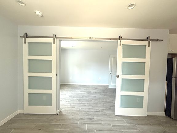 5th image of 15004 Marlin Pl