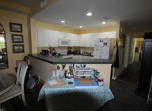5th image of 1518 SW 50th St APT 104