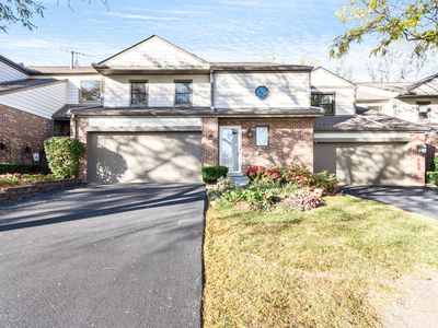23W360 Pinehurst Ln, Naperville, IL, 60540